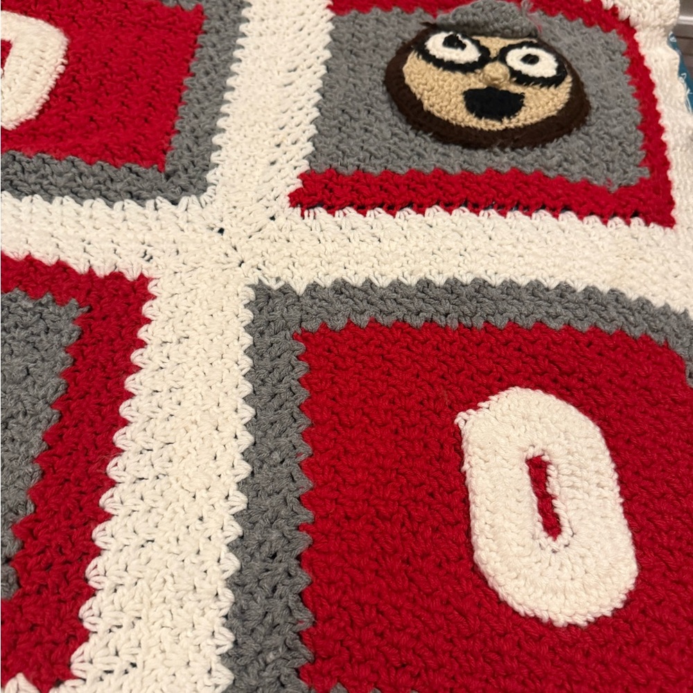 Ohio state crochet blanket - Picture 3 of 6